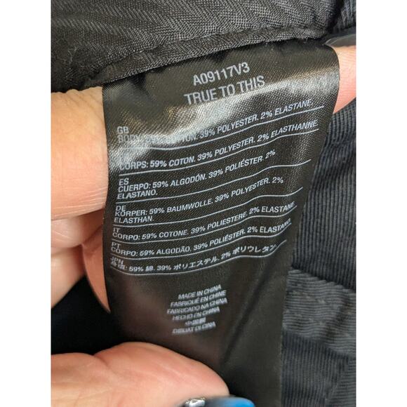 Volcom True to This Black Board Skater Shorts Zip Button Fly Mens Size 30 - Picture 7 of 9